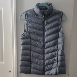 32 Degrees Women's Gray Lightweight Puffer Vest Size Small NWOT